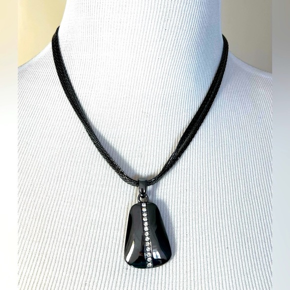 lia sophia “Classified” 3-strand necklace & “In the Groove” pendant, hematite - Picture 6 of 11